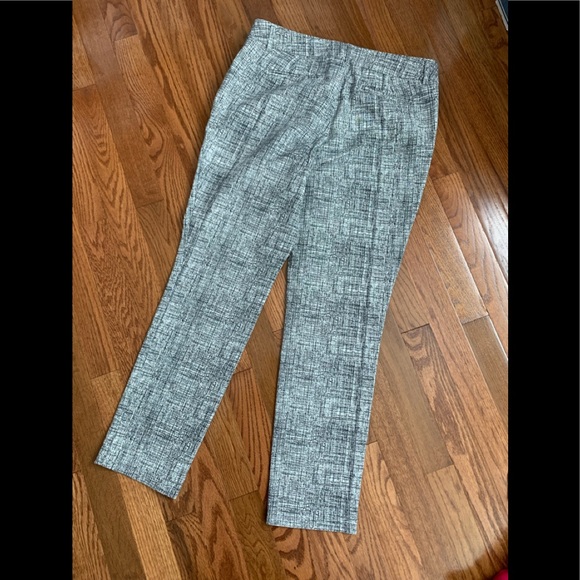 Katherine Barclay Cropped Pants- Sz 8.    EUC! - Picture 3 of 10